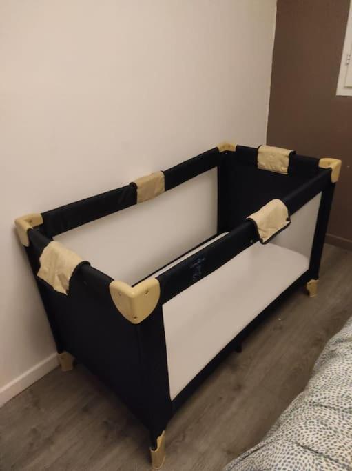 City & Cosy, Lyon Charcot- Wifi - Lave Linge - Balcon - Parking Eksteriør bilde