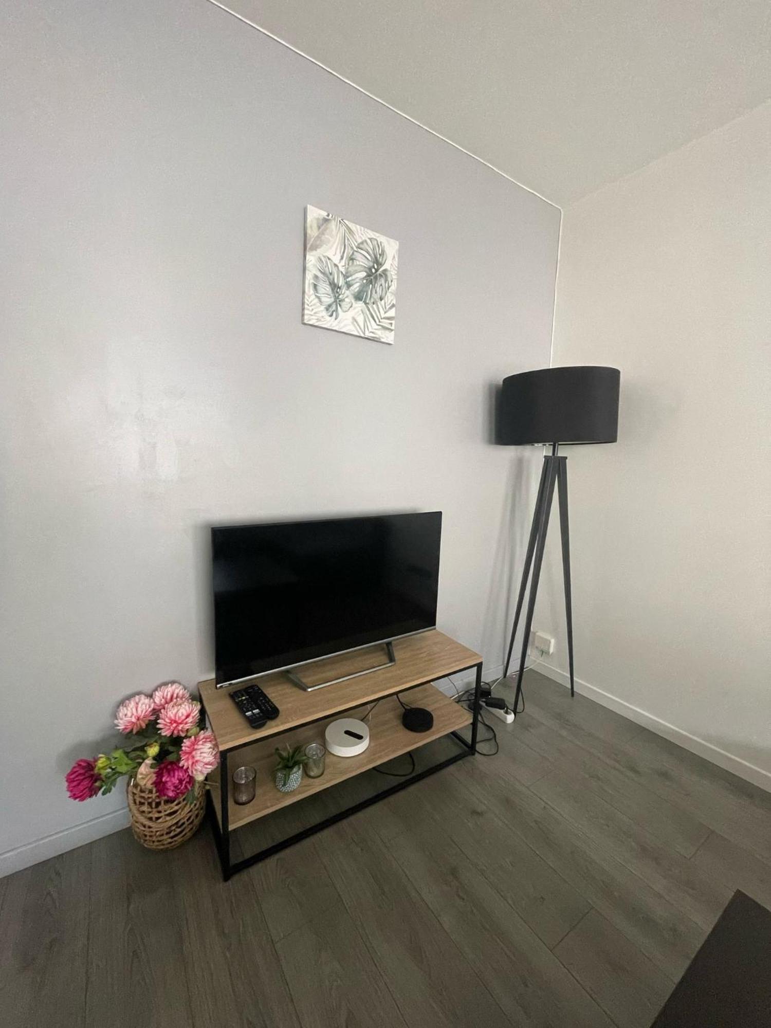 City & Cosy, Lyon Charcot- Wifi - Lave Linge - Balcon - Parking Eksteriør bilde