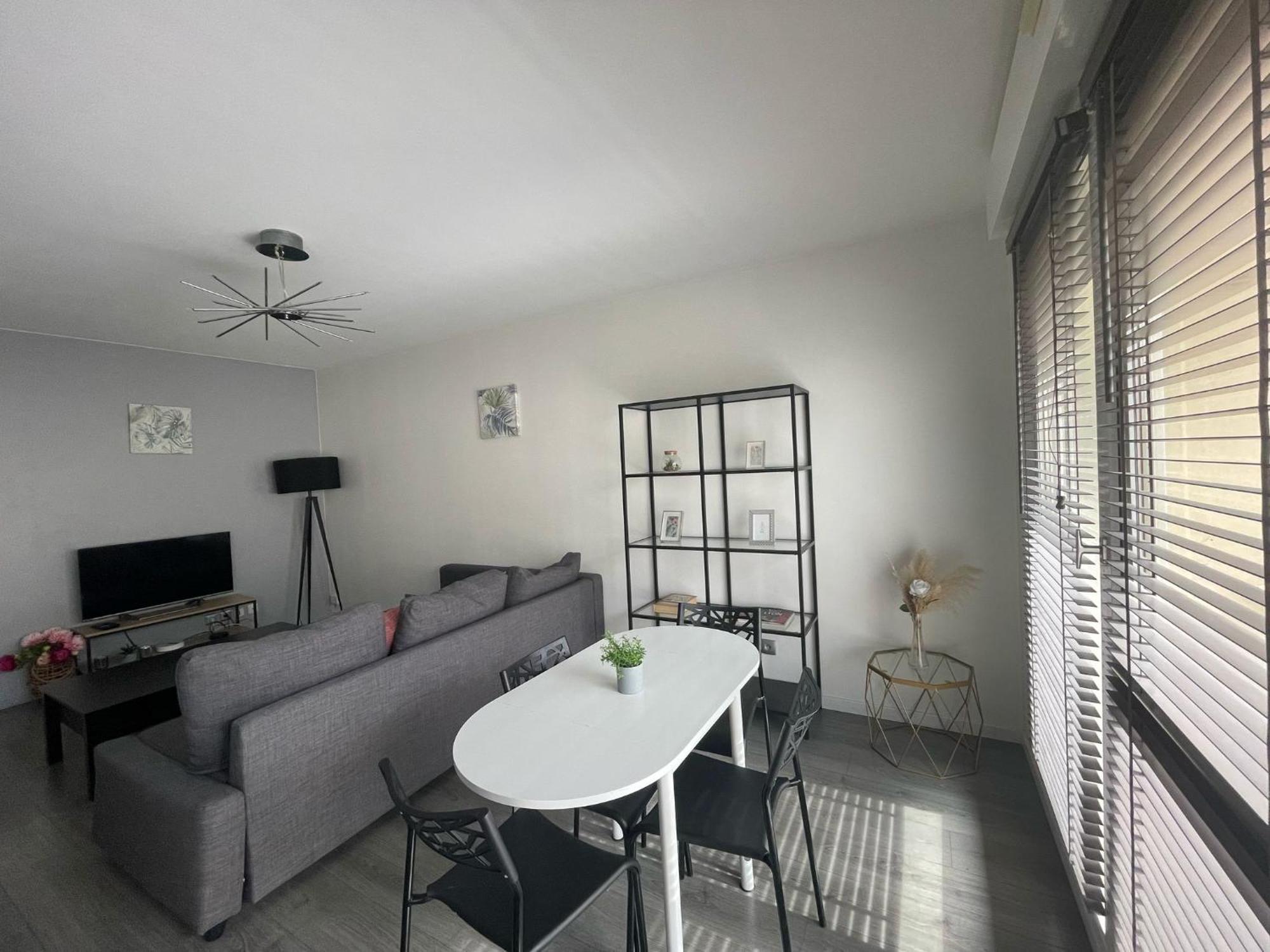 City & Cosy, Lyon Charcot- Wifi - Lave Linge - Balcon - Parking Eksteriør bilde